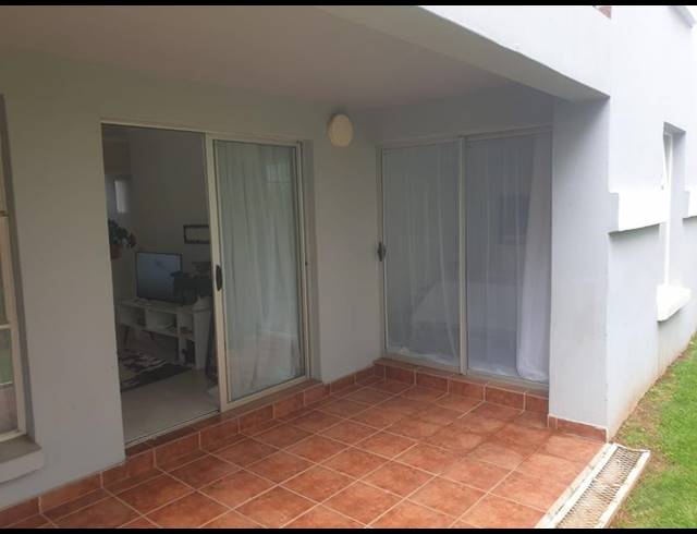 2 BEDROOM PROPERTY TO RENT IN NORTHCLIFF